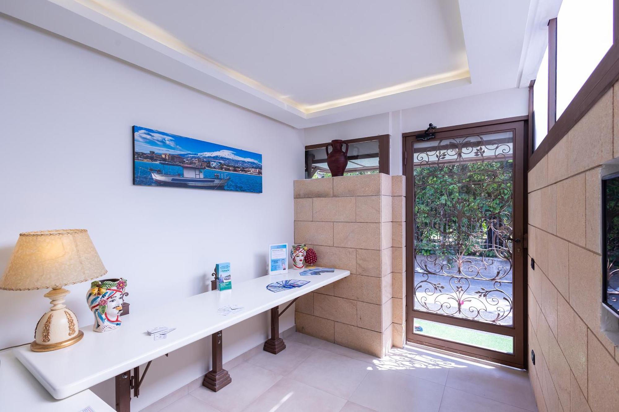 Villa Iris Giardini-Naxos Exterior foto